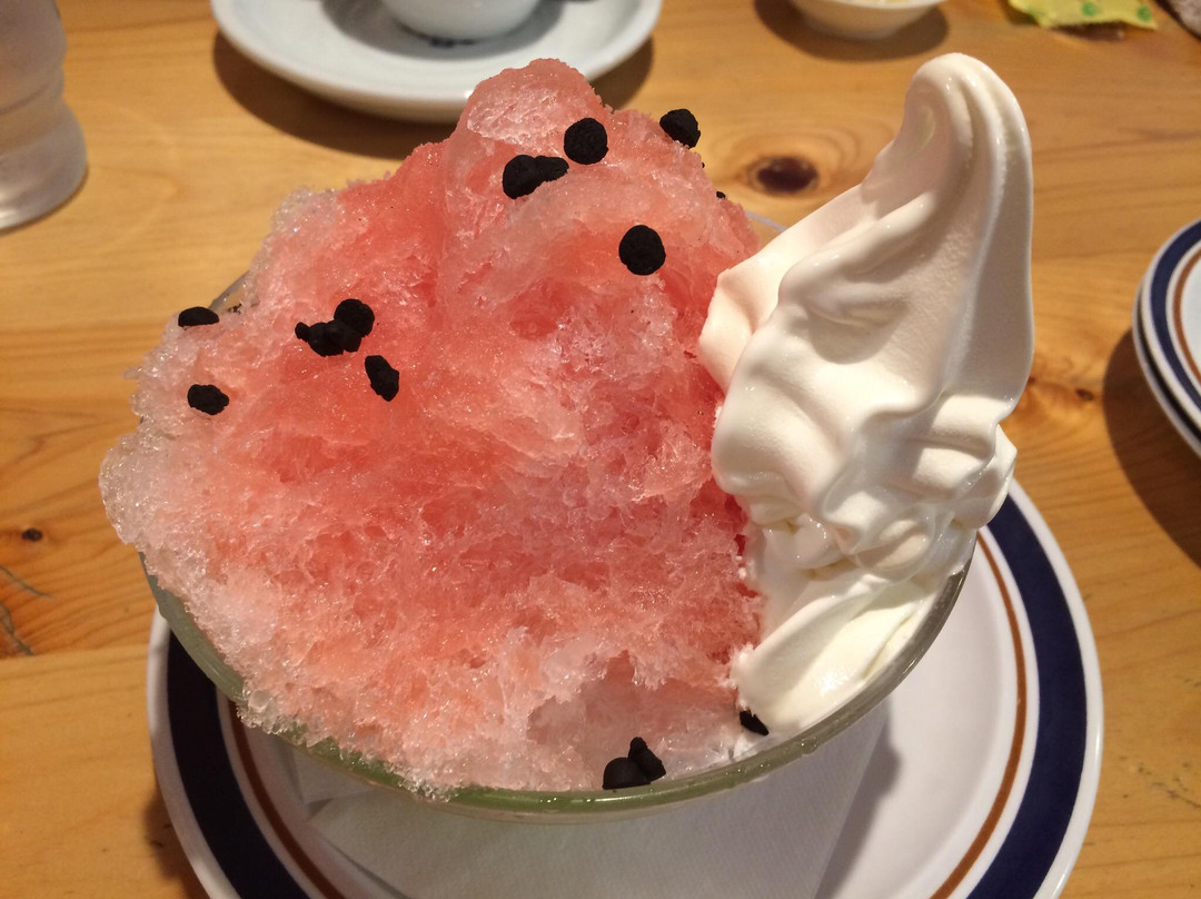 コメダ珈琲店 唐木田店