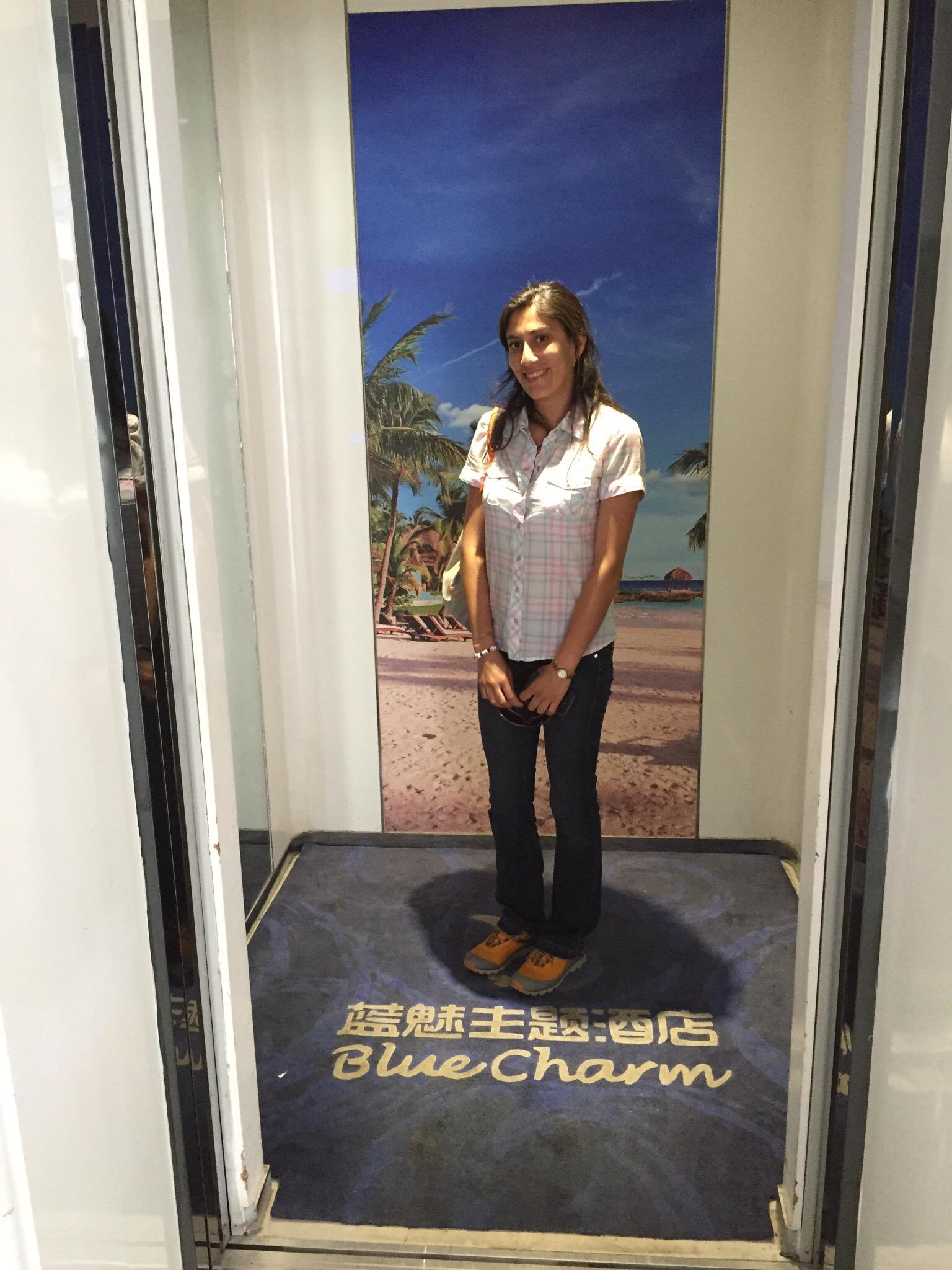 蓝魅主题酒店-客卧