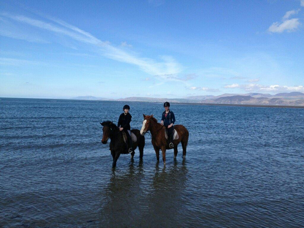 Rossbeigh Beach Horse Riding Centre-Glenbeigh必去景点