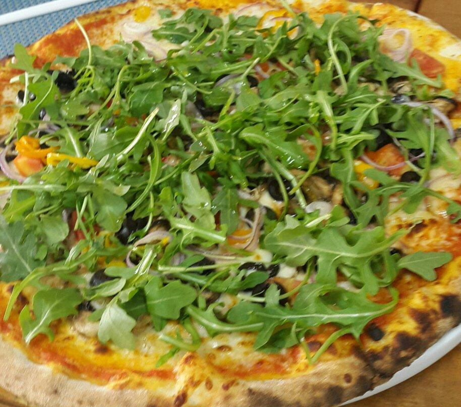 San Fernando餐馆和美食-Bacco Restaurant & Pizzeria