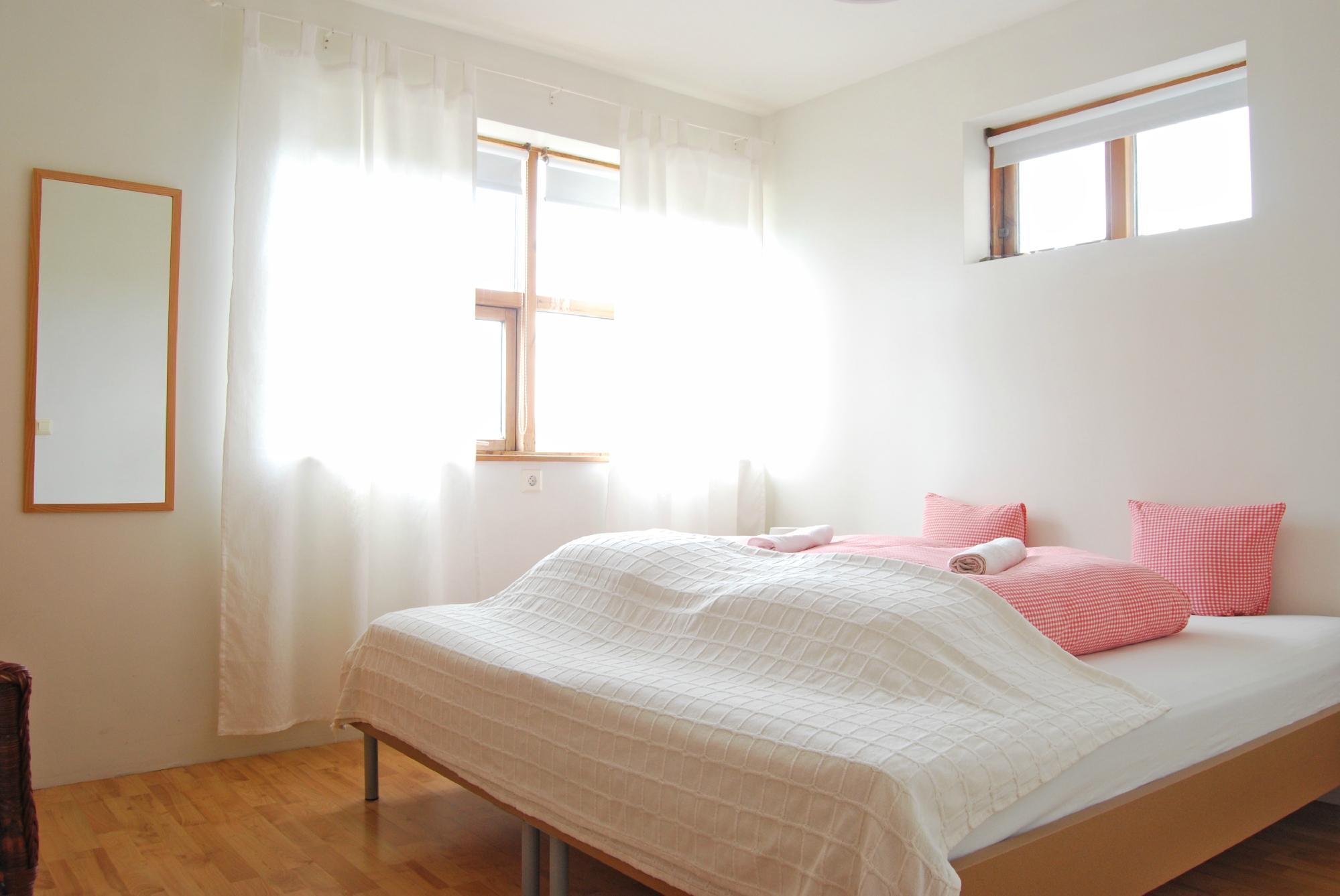 Gardsauki Guesthouse-官方