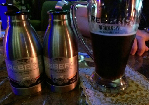 通茂大酒店主图