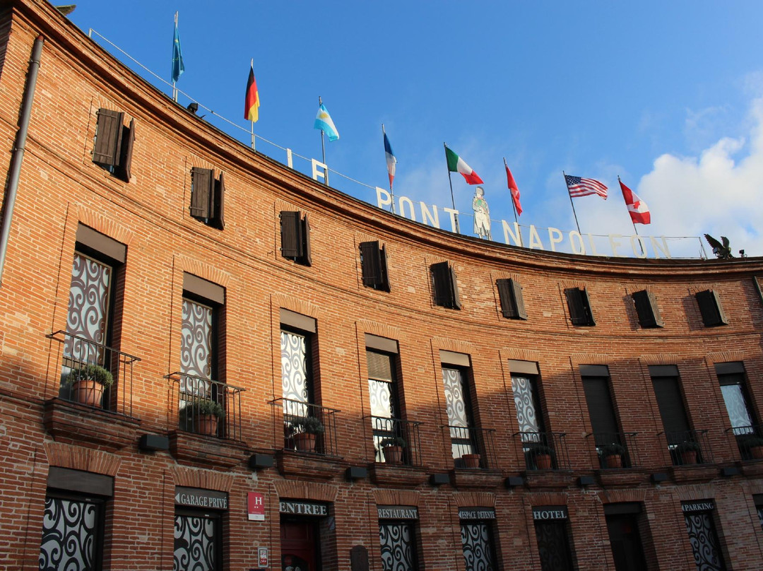 Hotel Restaurant Le Pont Napoleon主图