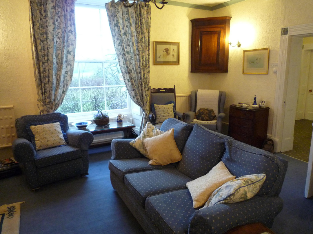 Brimford House主图