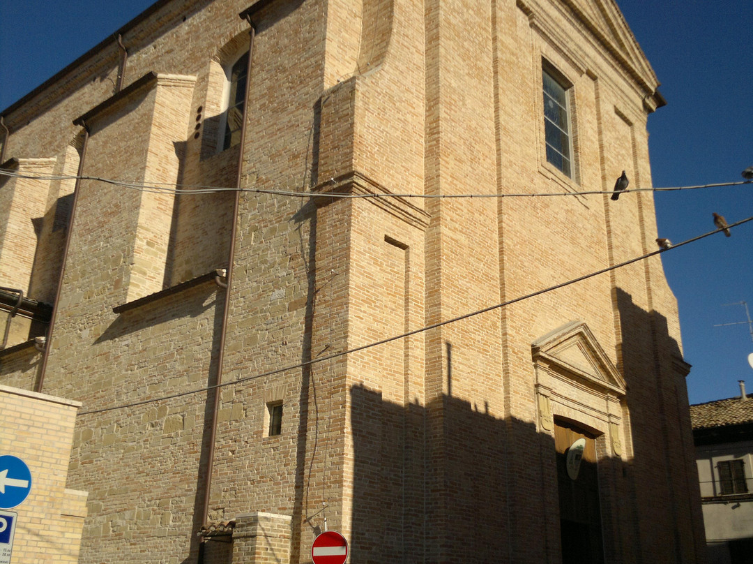 Abbazia San Benedetto Martire-圣贝内代托-德尔特龙托必去景点