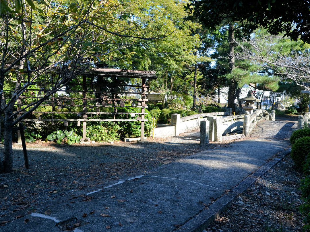 Sanmyoji Temple-丰川市必去景点