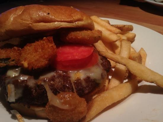 Cheltenham餐馆和美食-Cheddar's Scratch Kitchen