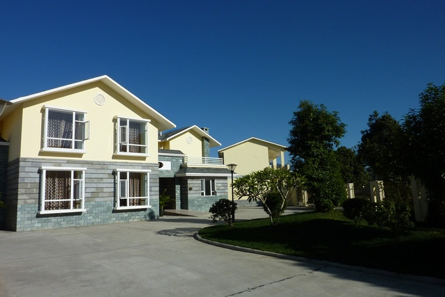 空港观光酒店主图