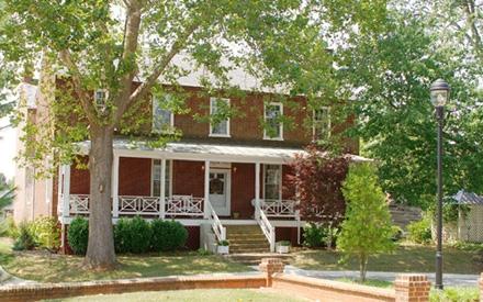 Maysville Manor Bed & Breakfast-浴室