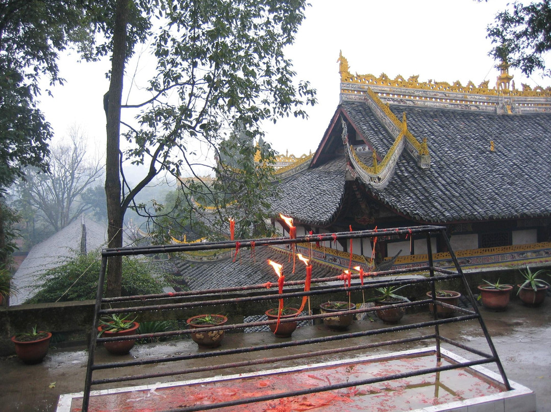 宝顶山圣寿寺景点图片