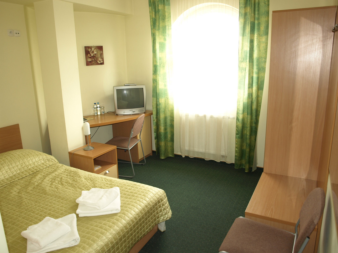 Kleosin酒店住宿-泰坦尼克酒店