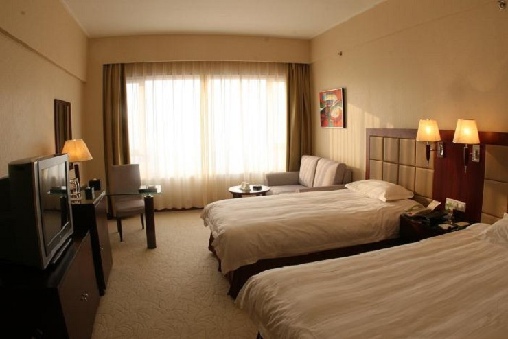 西海岸德泰大酒店主图