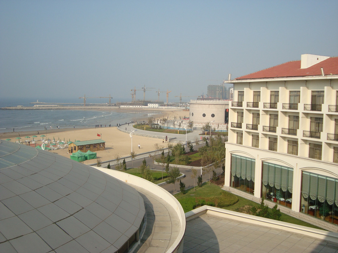 东海月亮湾海景酒店主图