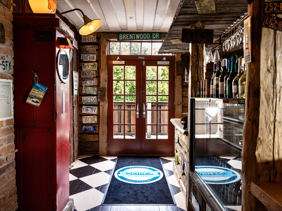 Nellie's Café & Diner