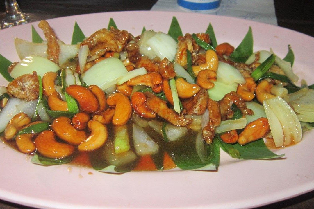 Partenit餐馆和美食-Podsolnukhi