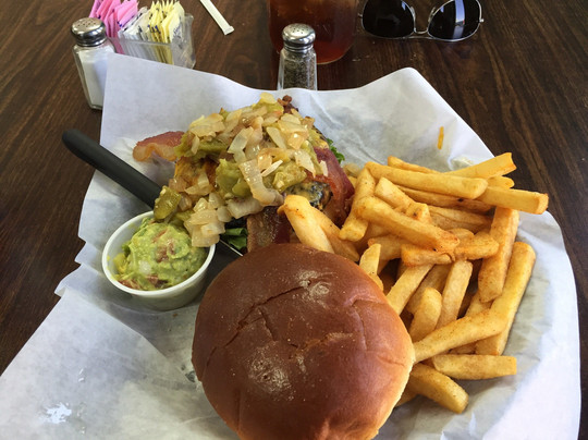 Big Lake餐馆和美食-Sugar Creek Grill