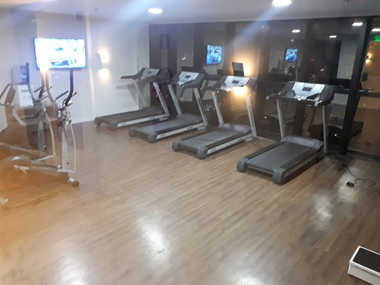 Sun Square Suítes Hotel by GP主图