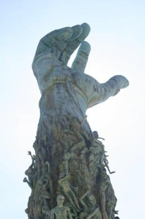 Holocaust Memorial Miami Beach景点图片