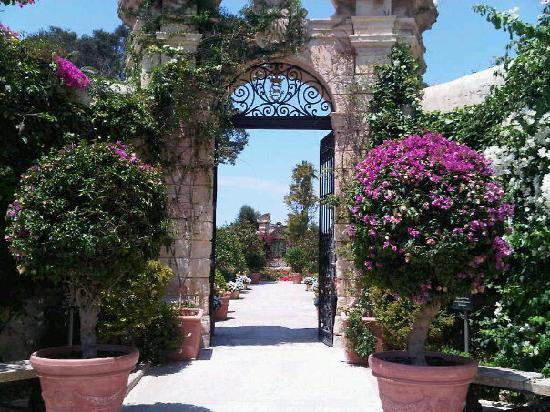 Palazzo Parisio & Gardens-Naxxar必去景点