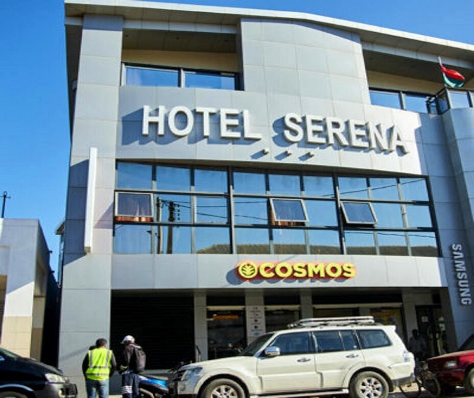 Serena Hotel主图