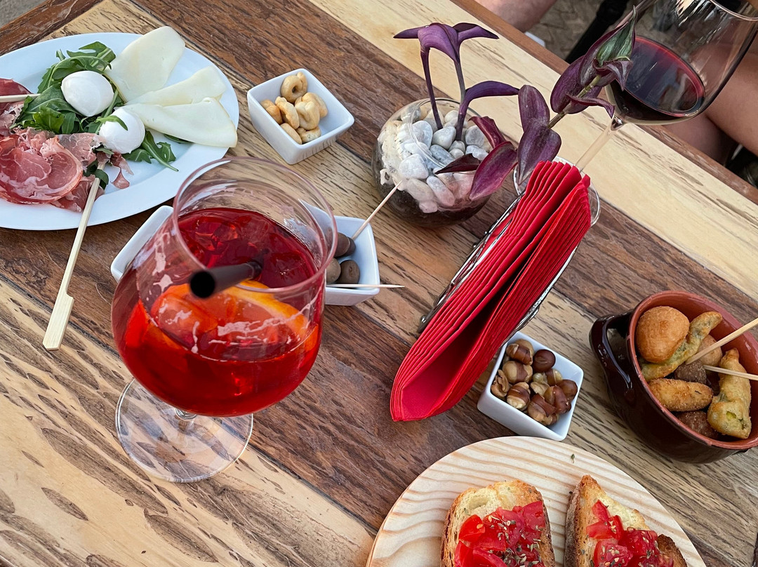 Cantina Leopardi-切萨雷奥港必去景点
