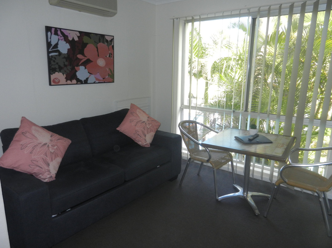 Oceanside Hawks Nest Motel主图