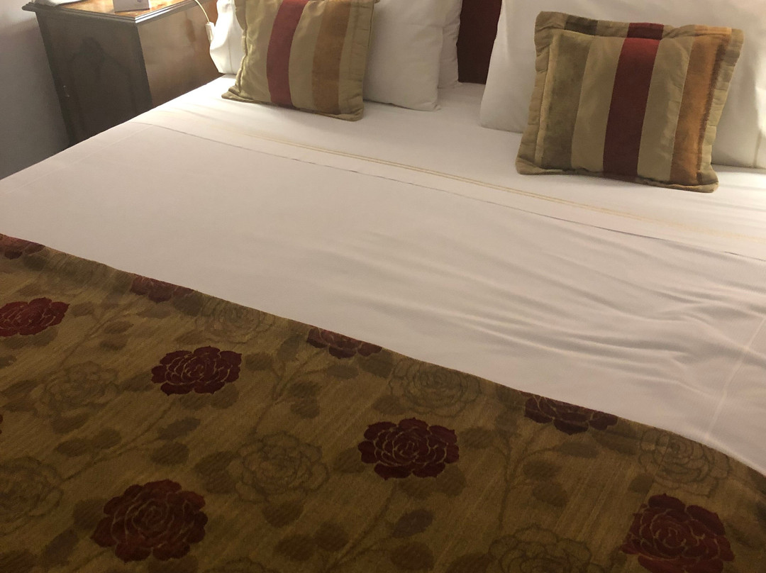 白玉兰精品酒店主图