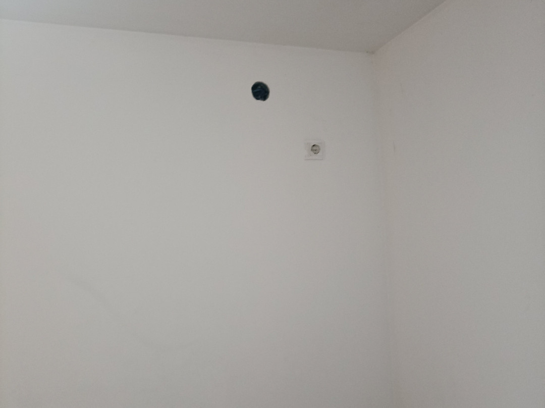 Airport Rest Apartments主图