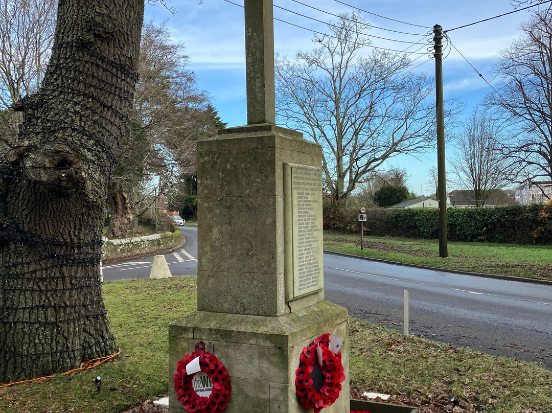 Westfiel (East Sussex) War Memorial景点图片