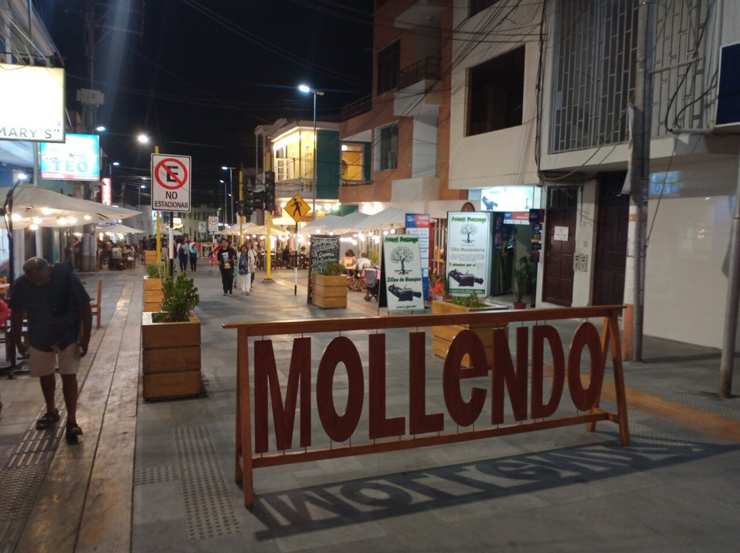 Plaza Bolognesi-Mollendo必去景点