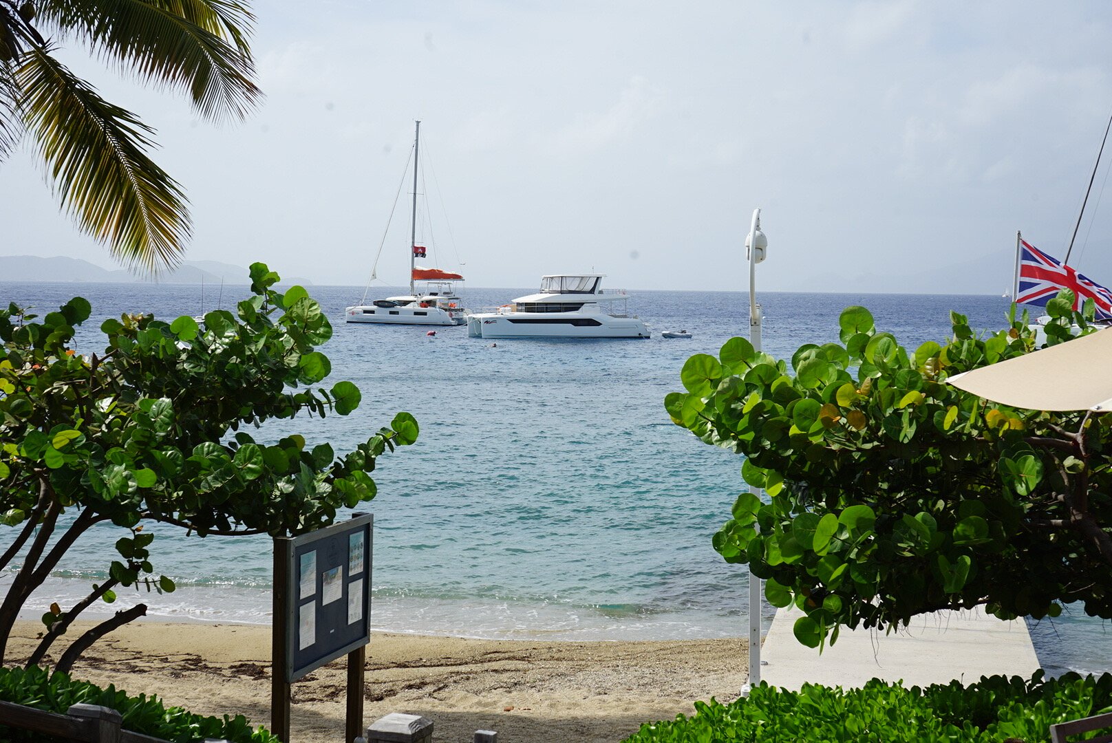 Cooper Island Beach Club Hotel-浴室