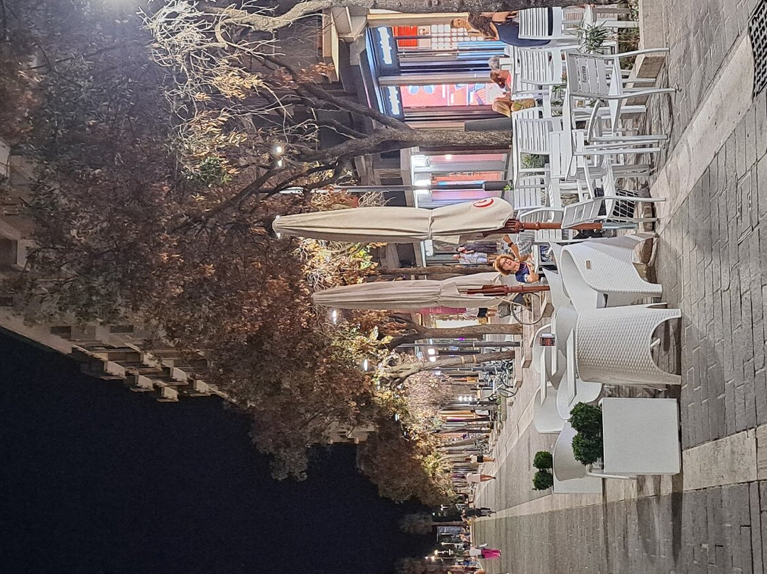 Corso Umberto I景点图片