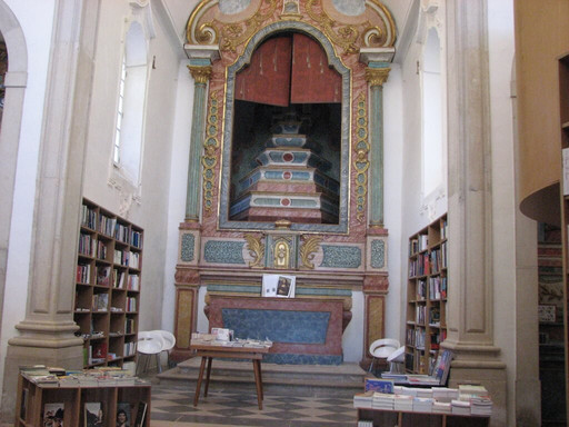 Livraria de Santiago-奥比都斯必去景点