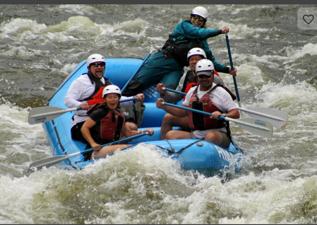 Rocky Mountain Adventures-科林斯堡必去景点