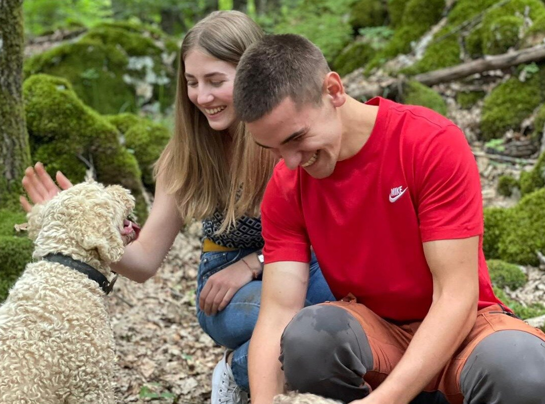 Truffle hunting Velebit景点图片