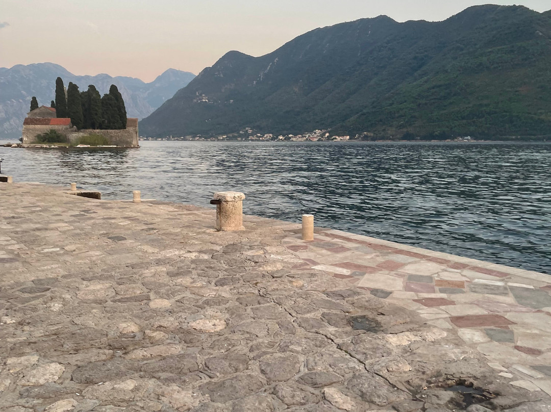 LIMITLESS SPEED BOAT TOURS KOTOR-科托尔必去景点