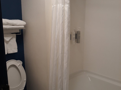 Spark by Hilton Tifton主图