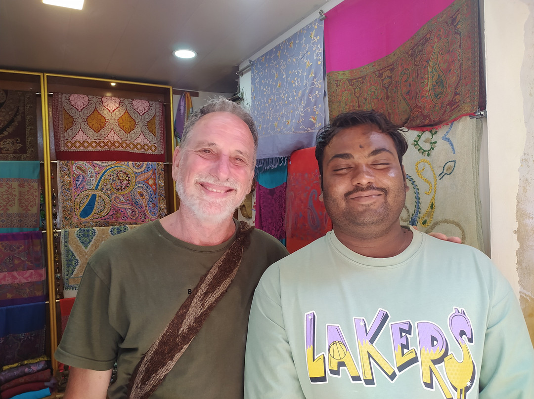 Sattar Cashmere Fair Trade Boutique-杰伊瑟尔梅尔必去景点