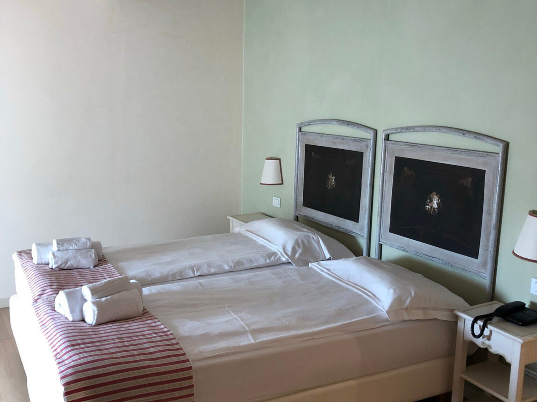 Hotel Villa Moron主图