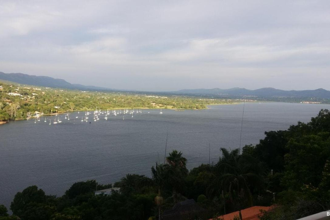 Letamong Lodge主图