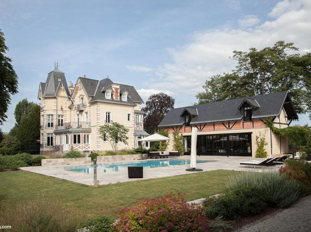 Le Manoir des Logis主图