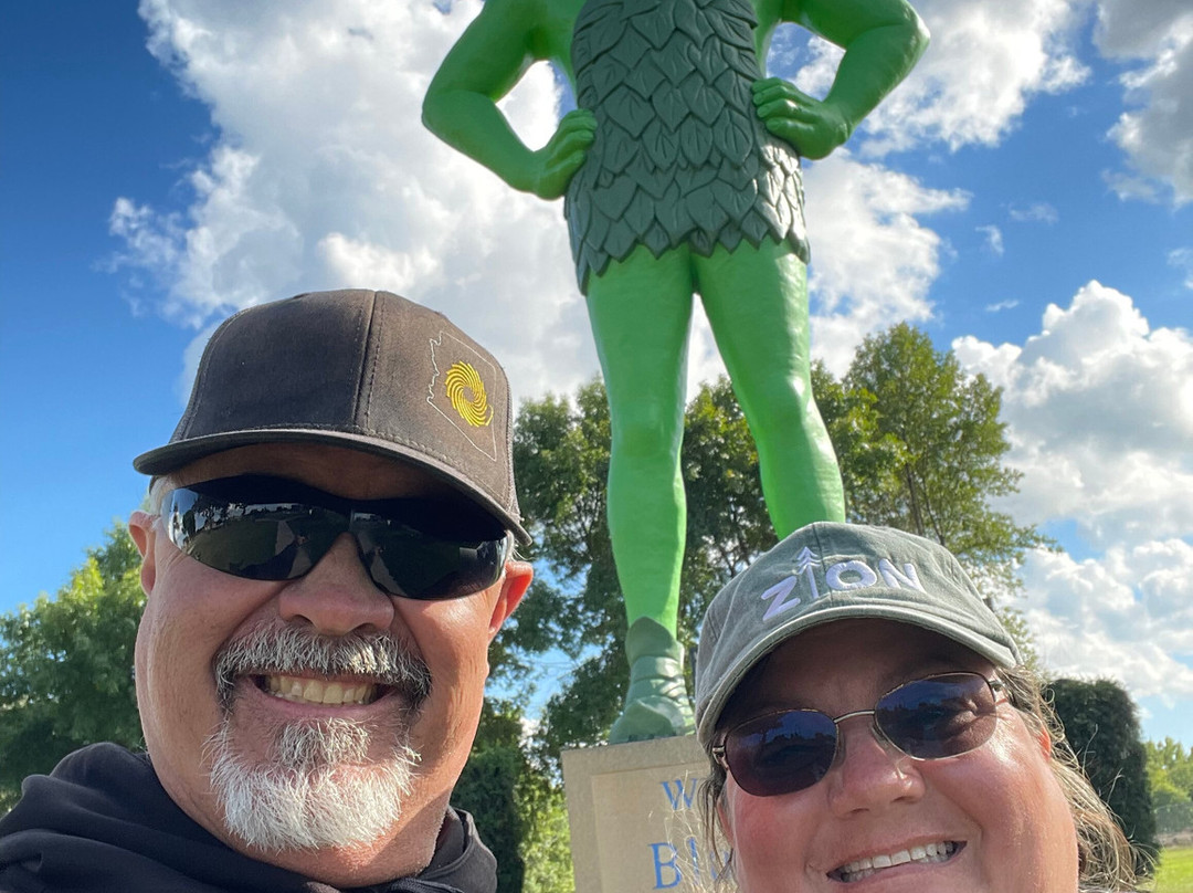 Green Giant Statue Park-Blue Earth必去景点