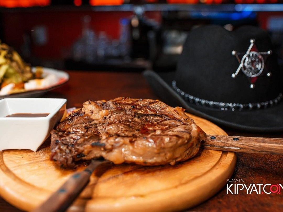 Mapache Bar - Steak & Burger