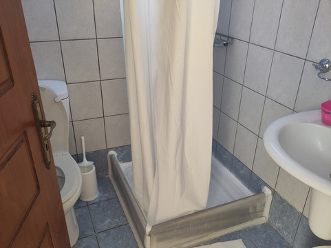 达米亚酒店主图