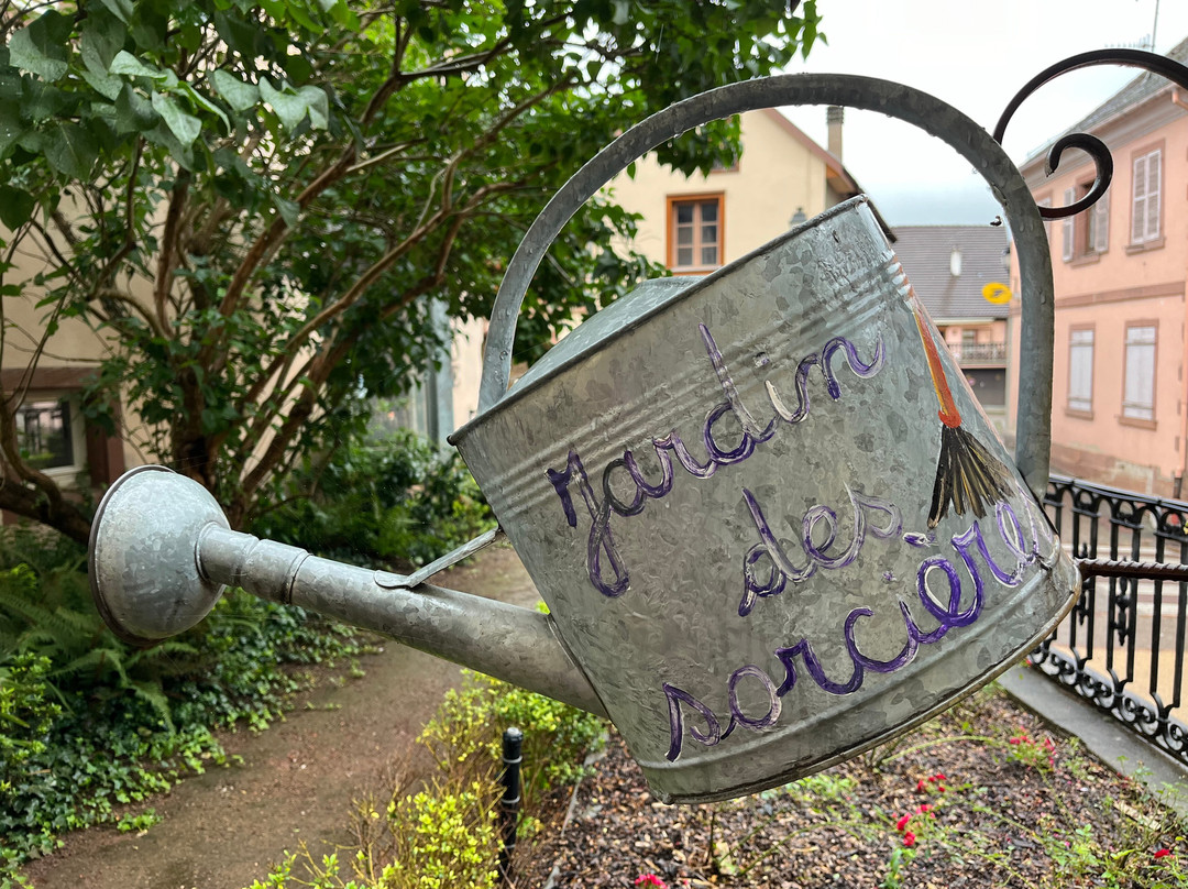 Jardin Des Sorcières景点图片