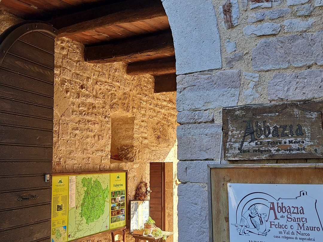 Abbazia dei SS Felice e Mauro主图