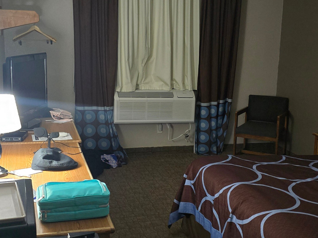 Super 8 by Wyndham Lewisburg主图