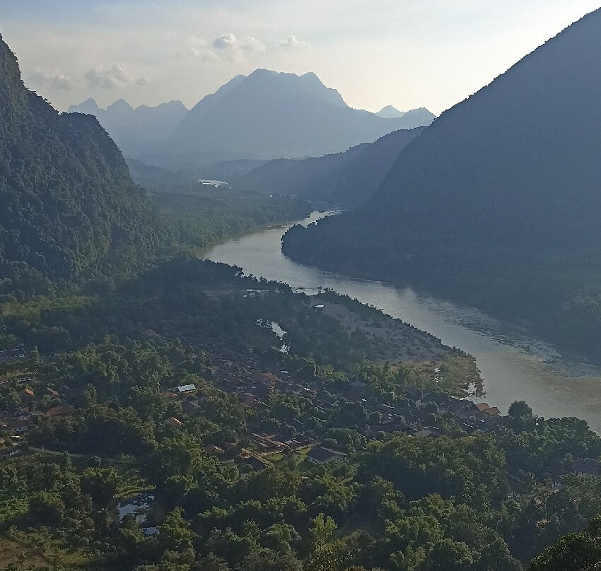 Pha Noi Viewpoint-Muang Ngoi Neua必去景点