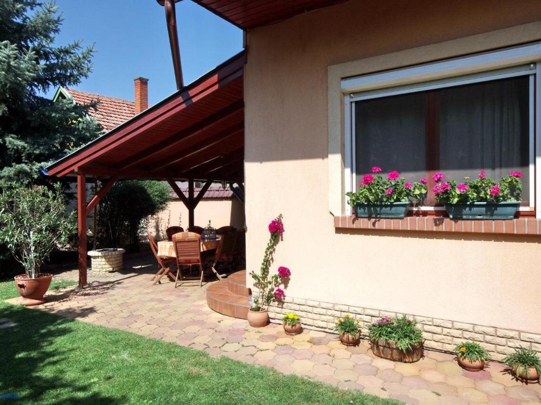 Erika Apartmanház
