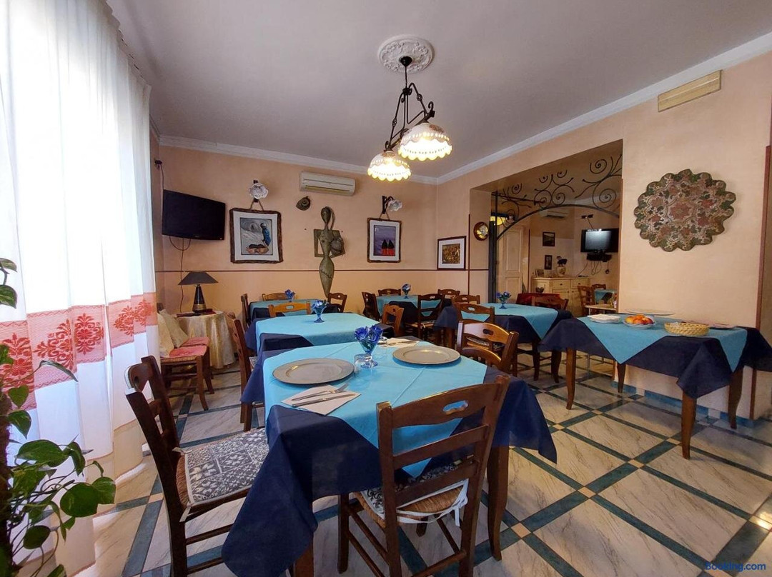 Carbonia酒店住宿-Hotel Aquarius